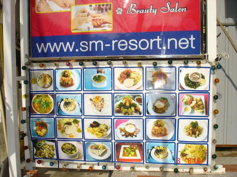 Sm Resort Patong Esterno foto